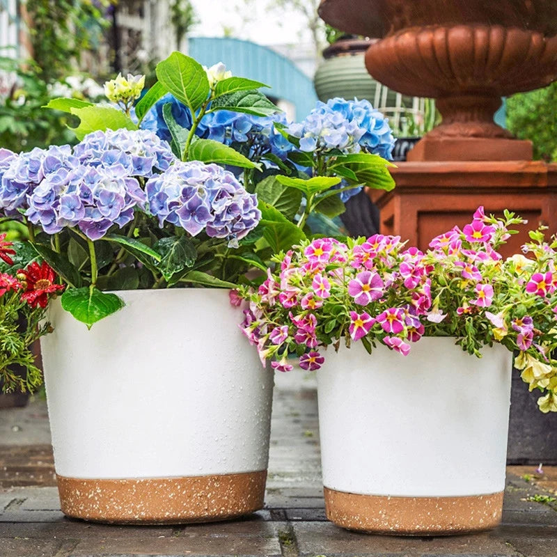 Pot de fleur intérieur en plastique avec réservoir