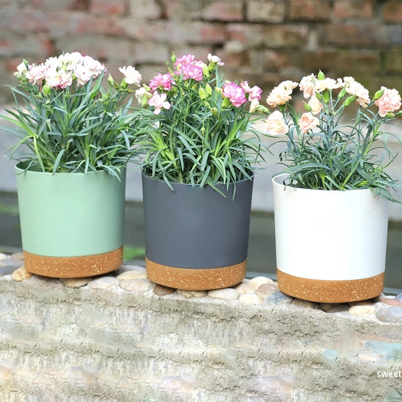 Pot de fleur intérieur en plastique avec réservoir
